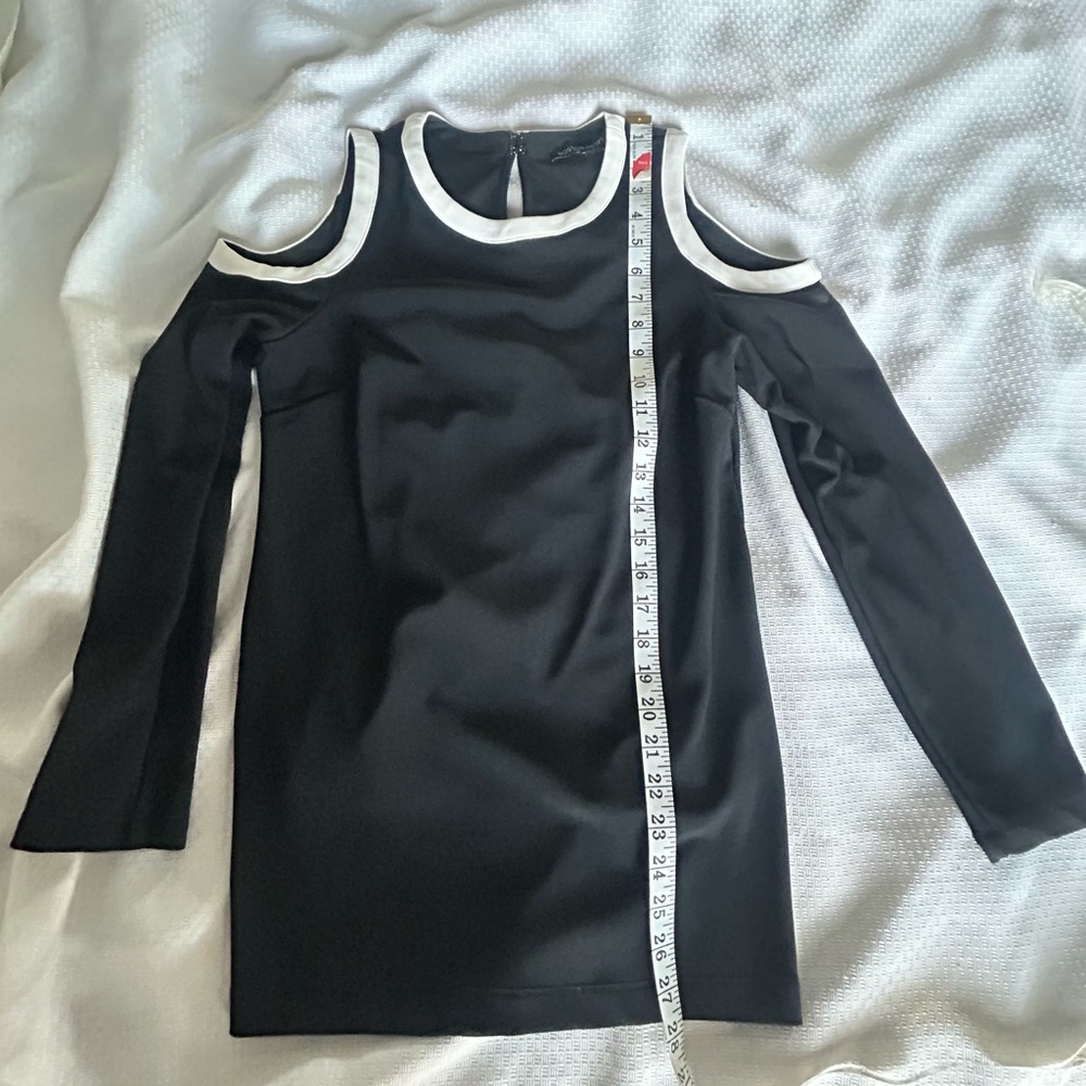 Boston Proper Black with White contrasting Cold Shoulder and neckline top
